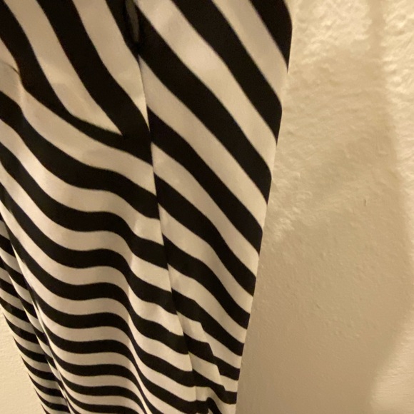 Greyson black and white striped maxi dress-size xs - Picture 10 of 12